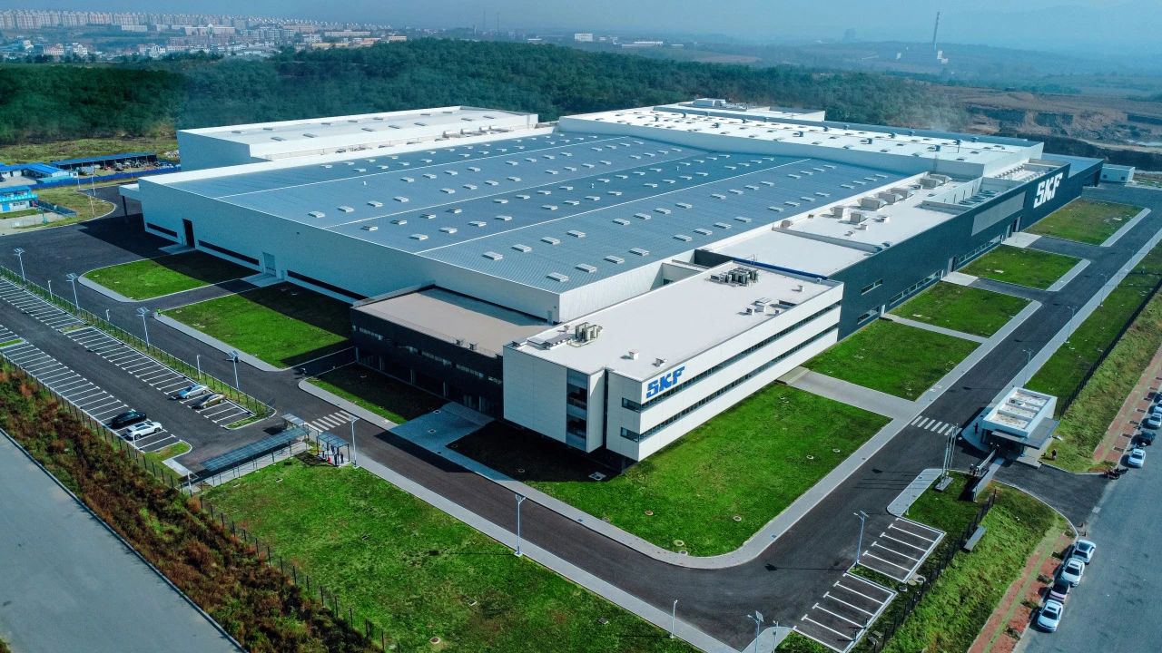  中建三局三公司 | 金级认证+1！大连斯凯孚四期新工厂建设项目荣获LE 